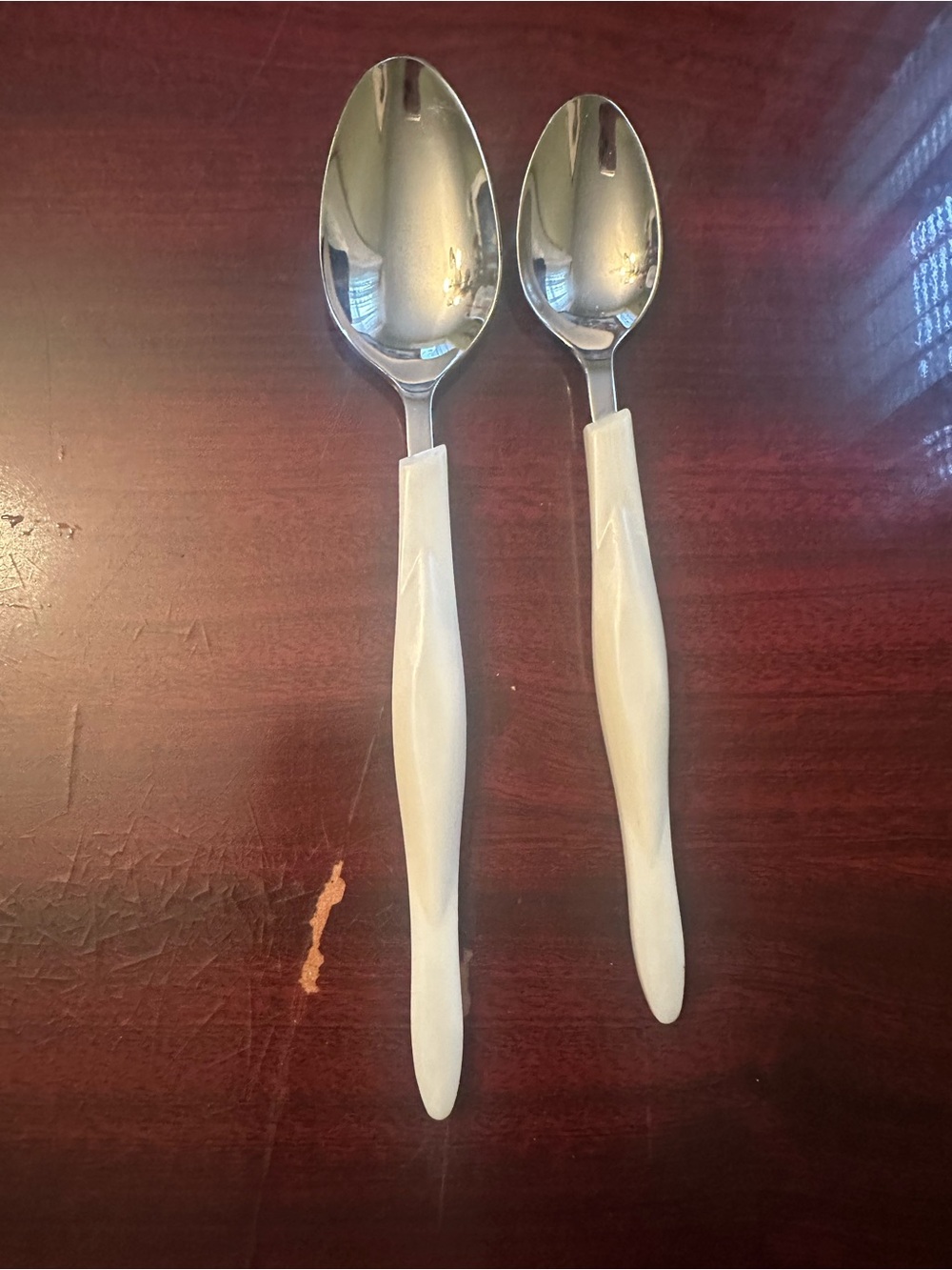 Cutco White Handle Stainless Steel 4-Piece Flatware Set - Picture 3 of 6